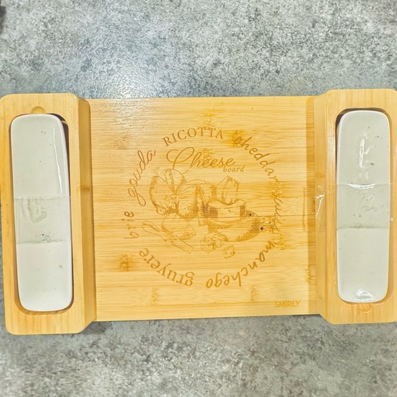 Grebest Durable Wooden
Appetizer Tray with glass oblong plates - Picture 3 of 4